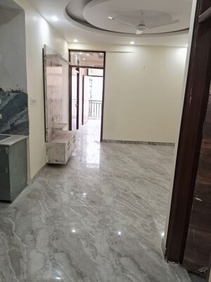 2 BHK Builder Floor For Sale in Baraula