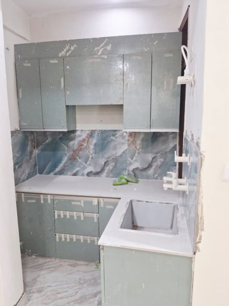 Bathroom, baraula 2 Bedroom 82 Sq.Yd. Builder Floor In Baraula Noida 10329188
