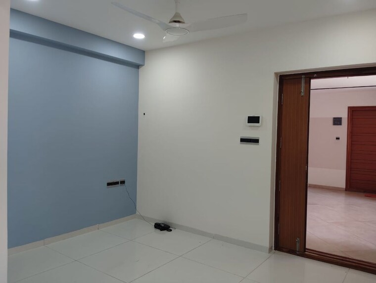 Room, golden-tulip-kondapur 3 Bedroom 1890 Sq.Ft. Apartment In Kondapur Hyderabad 10329176