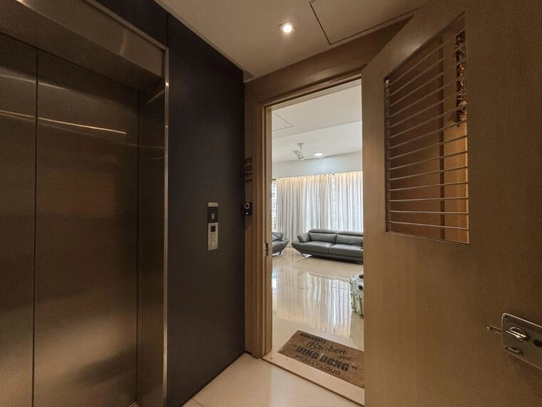 Room, rustomjee-elements 4 Bedroom 2350 Sq.Ft. Apartment In Andheri West Mumbai 10329217