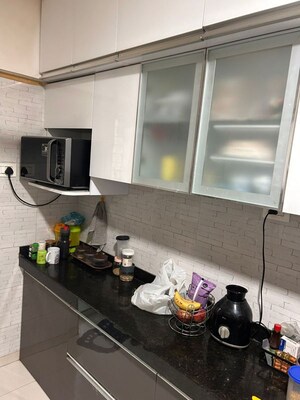 Parking in 2.5 BHK Apartment at Rosa Oasis, Thane West – for Rent