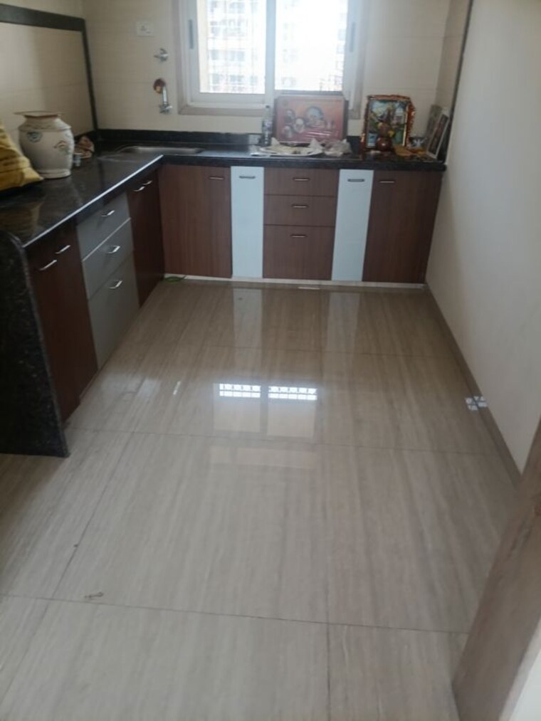 Kitchen, pride-presidency-luxuria 2.5 Bedroom 800 Sq.Ft. Apartment In Ghodbunder Road Thane 10329263
