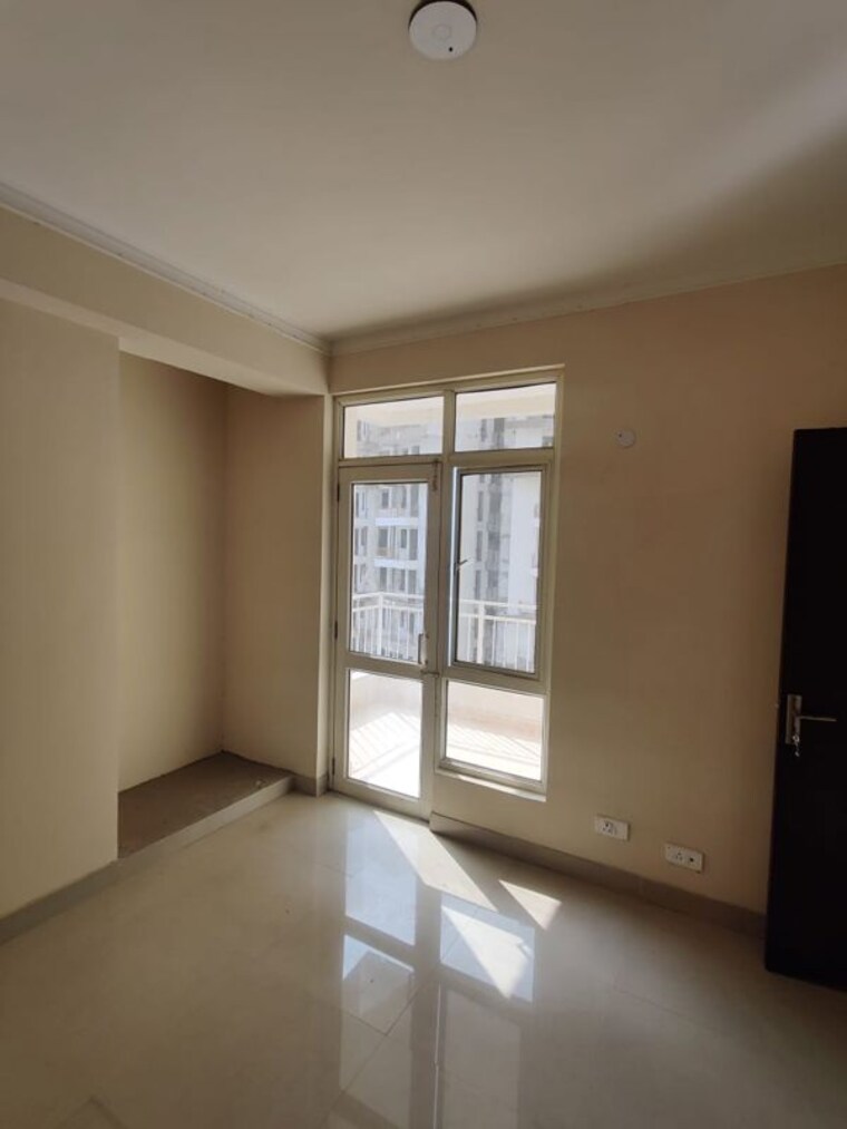 Room, supertech-eco-village-ii 2.5 Bedroom 1267 Sq.Ft. Apartment In Sector 16b Greater Noida Greater Noida 10326942