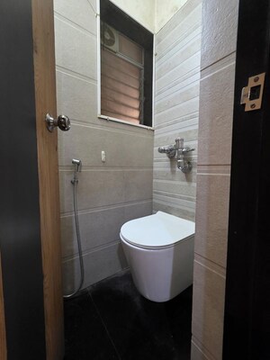Bathroom in 1 BHK Apartment at Ravi Estate, Pokhran Road No One – for Sale