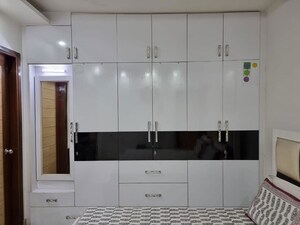 Furnished Amenities in 2 BHK Builder Floor at Rajouri Garden – for Rent