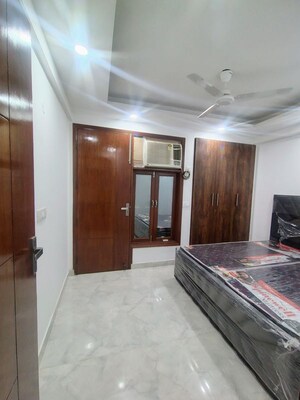 1 BHK Builder Floor For Rent in Saket