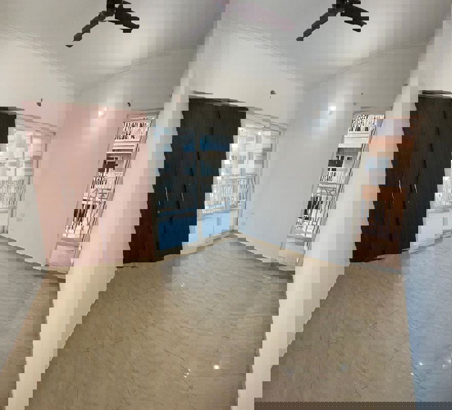 3 BHK + Extra Room 1470 Sq.Ft. Apartment in Gaur City 1st Avenue