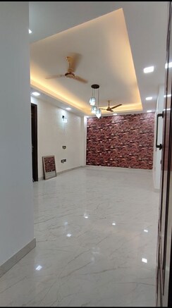 4 BHK + Pooja Room,Servant Room,Study Room,Basement,Store Room Builder Floor For Rent in Palm Residency Chhatarpur