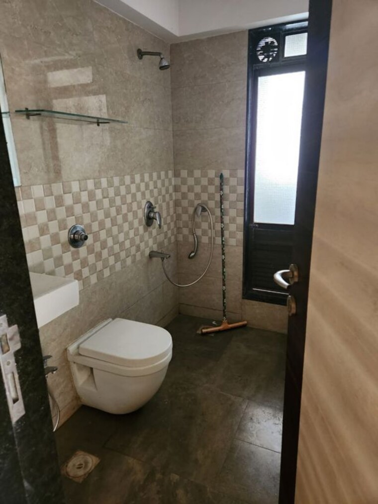 Bathroom, aayush-aangan 2 Bedroom 975 Sq.Ft. Apartment In Chembur Mumbai 10329378