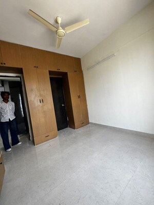 Room in 2 BHK Apartment at Signature The Serenas, Sohna Sector 36 – for Rent