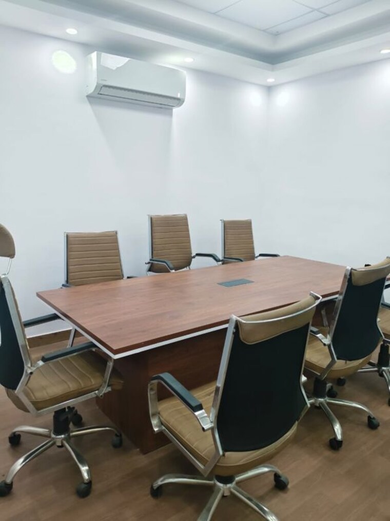 Team Area, sector 3 Commercial Office Space 3500 Sq.Ft. In Sector 3 Noida 10329432