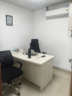 Office Space For Rent in Sector 16