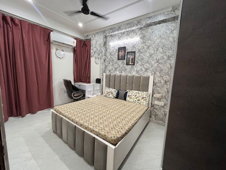 Bedroom, sushant-lok-3 3 Bedroom 186 Sq.Yd. Builder Floor In Sector 57 Gurgaon 10329471