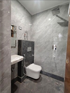 Bathroom in 1 BHK Builder Floor at Palm Residency Chhatarpur, Chattarpur – for Rent