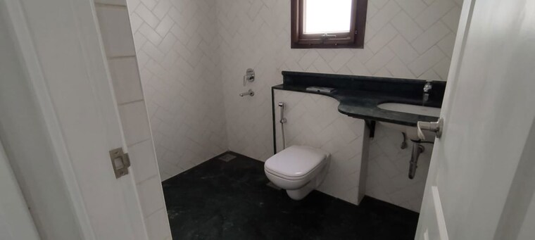 Bathroom, centreo 3 Bedroom 2100 Sq.Ft. Apartment In Kanakapura Road Bangalore 10329476