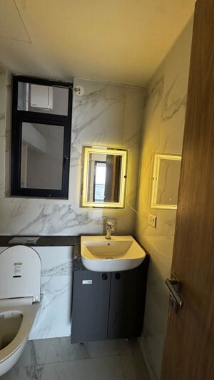 Washroom in 4 BHK Apartment at Central Park I, Sector 42 – for Sale