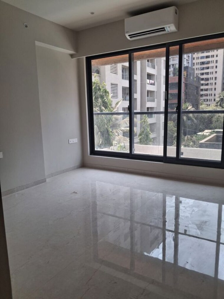 Room, santacruz west 2 Bedroom 700 Sq.Ft. Apartment In Santacruz West Mumbai 10329488