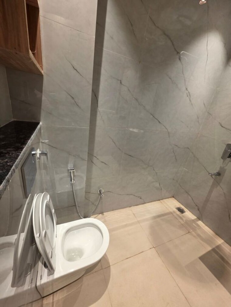 Bathroom, sector 45 1 Bedroom 730 Sq.Ft. Builder Floor In Sector 45 Gurgaon 10329516