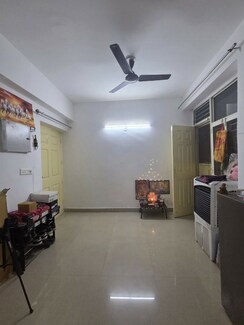 3 BHK + Extra Room Apartment For Rent in Amrapali Golf Homes