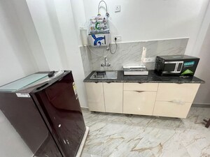 Bathroom in 1 BHK Builder Floor at Sector 30 – for Rent