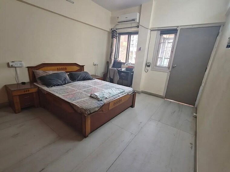 Bedroom, khar west 2 Bedroom 700 Sq.Ft. Apartment In Khar West Mumbai 10329517