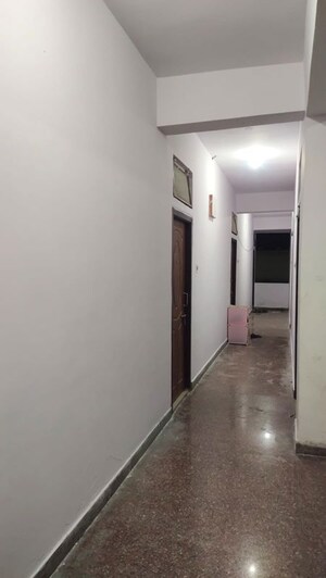 Building Lobby in 1 BHK Builder Floor at Ameerpet – for Rent