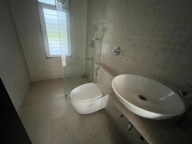 Bathroom, chordia-solitaire-homes-pashan 4 Bedroom 2160 Sq.Ft. Apartment In Pashan Pune 10329569