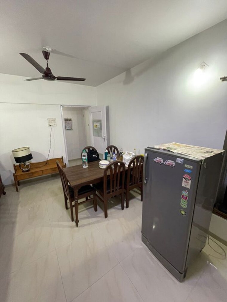 Living Room, khar west 2 Bedroom 700 Sq.Ft. Apartment In Khar West Mumbai 10329548