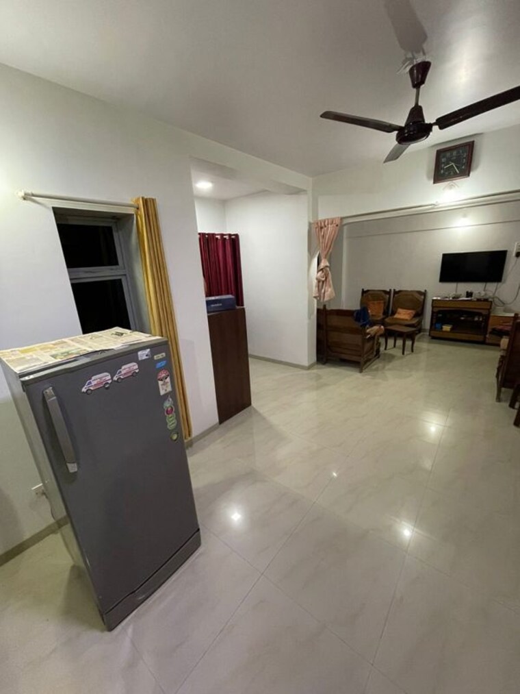 Living Room, khar west 2 Bedroom 700 Sq.Ft. Apartment In Khar West Mumbai 10329548