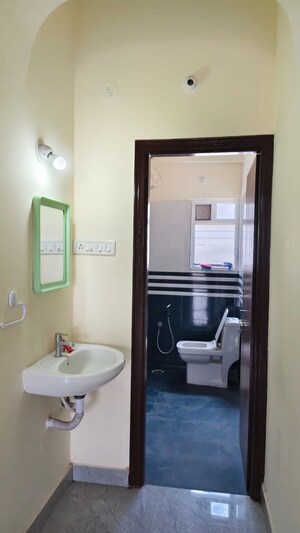 Bathroom in 1 BHK Apartment at Begumpet – for Rent