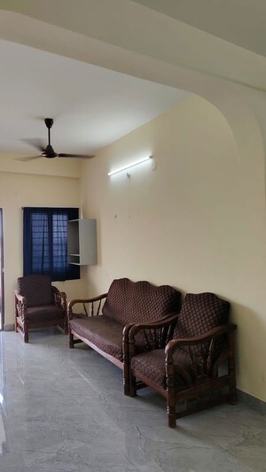 Living Room in 1 BHK Apartment at Begumpet – for Rent