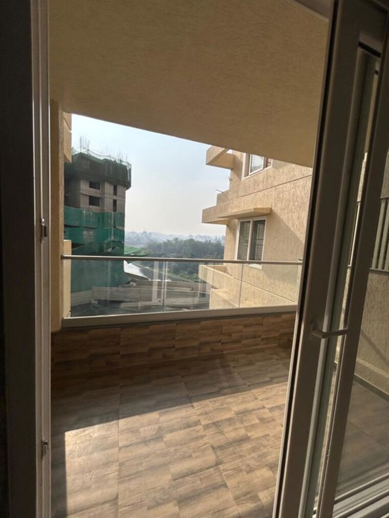 Balcony, venkatesh-skydale 3 Bedroom 1280 Sq.Ft. Apartment In Hingne Khurd Pune 10329573