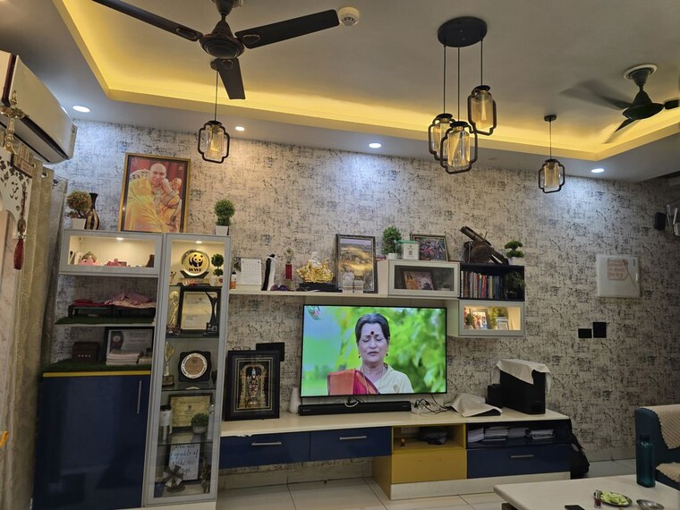 Gym, emenox-la-solara 2 Bedroom 1000 Sq.Ft. Apartment In Sector 16 Greater Noida Greater Noida 10329596