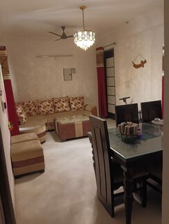 2 BHK + Extra Room Apartment For Rent in Eros Sampoornam