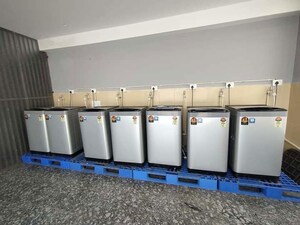 Building Lobby in 1 BHK Builder Floor at Sector 30 – for Rent