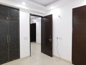 Room in 1 BHK Builder Floor at Chattarpur – for Rent
