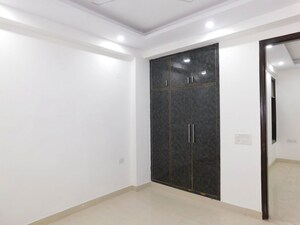 Room in 1 BHK Builder Floor at Chattarpur – for Rent