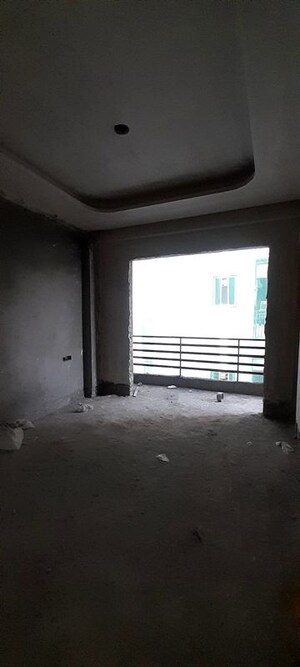 Room in 3 BHK Builder Floor at Palam Vihar – for Sale