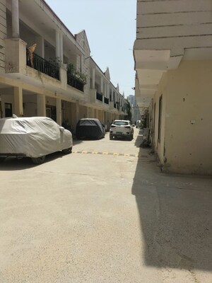 3 BHK Villa – Exterior View View at Sindhuja Greens, Sector 10 Greater Noida - for Sale