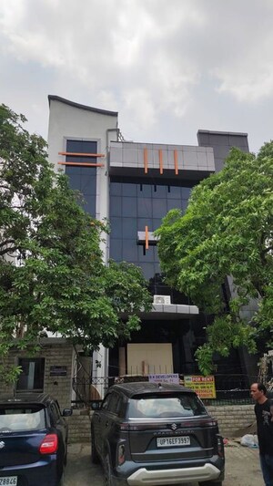  Office Space – Exterior View View at Sector 63 - for Rent