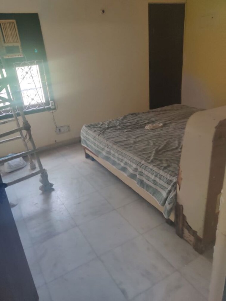 Bedroom, green park 2 Bedroom 100 Sq.Yd. Apartment In Green Park Delhi 10310387
