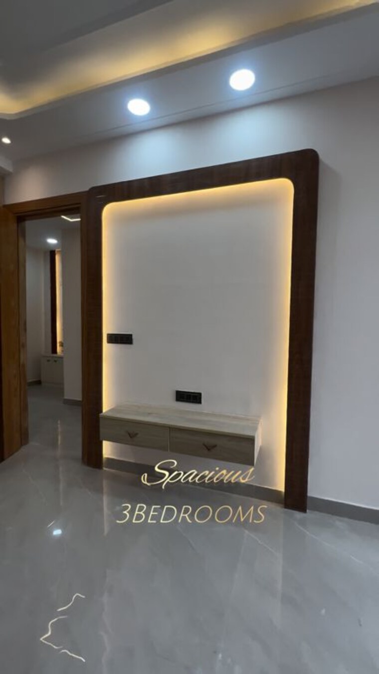 Room, bptp-district-3 3 Bedroom 180 Sq.Yd. Builder Floor In Sector 85 Faridabad 10329701