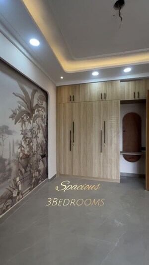 Living Room in 3 BHK Builder Floor at BPTP District 3, Sector 85 – for Sale