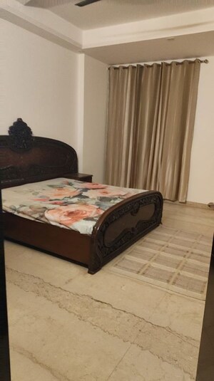Bedroom in 3 BHK Builder Floor at Sushant Lok I – for Rent