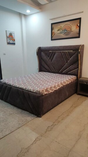 Bedroom in 3 BHK Builder Floor at Sushant Lok I – for Rent