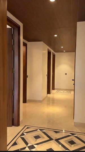 Building Lobby in 3 BHK Builder Floor at Defence Colony – for Rent