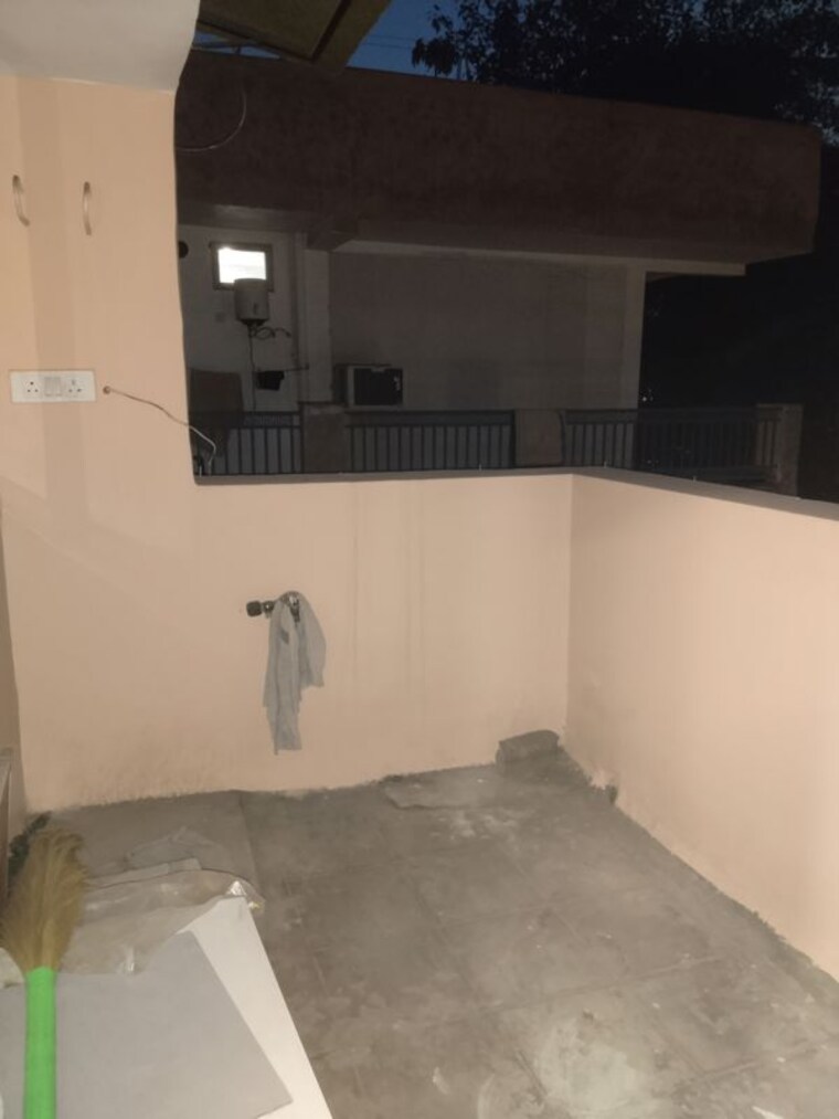 Kitchen, sarita vihar 3 Bedroom 1900 Sq.Ft. Apartment In Sarita Vihar Delhi 10329735