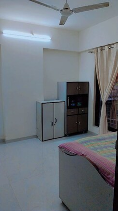 2 BHK Apartment For Rent in Landmark Apartment Santacruz