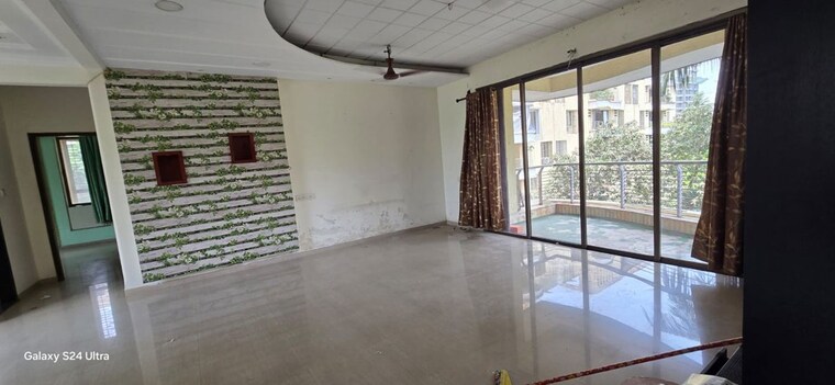 Room, accolade-co-op-hsg-soc 3 Bedroom 1500 Sq.Ft. Apartment In Eastern Express Highway Thane 10329742