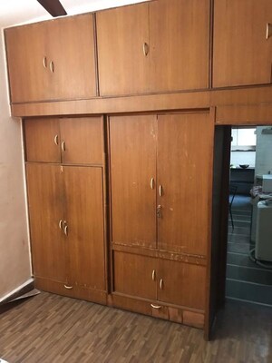 Furnished Amenities in 3 BHK Apartment at Shivaji Co Operative Housing Society – for Rent